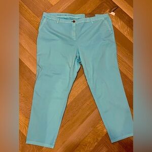 Talbots Girlfriend Crop 18w